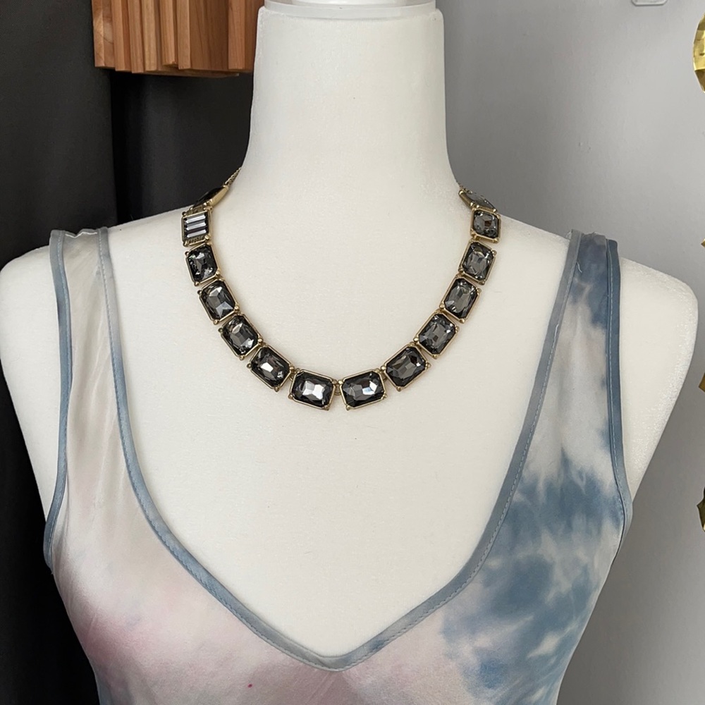 Jeweled collar necklace